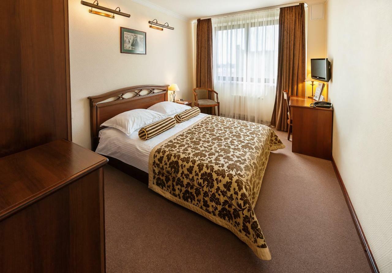 Chichikov Hotel Charkiw